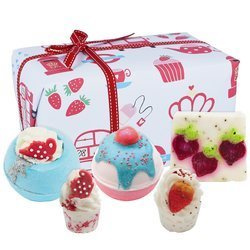 Zestaw upominkowy w papierze ozdobnym THE GREAT BRITISH GIFT PACK