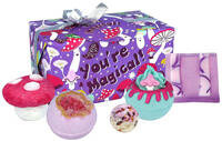 Zestaw upominkowy kosmetyków do kąpieli You're Magical - BOMB Cosmetics